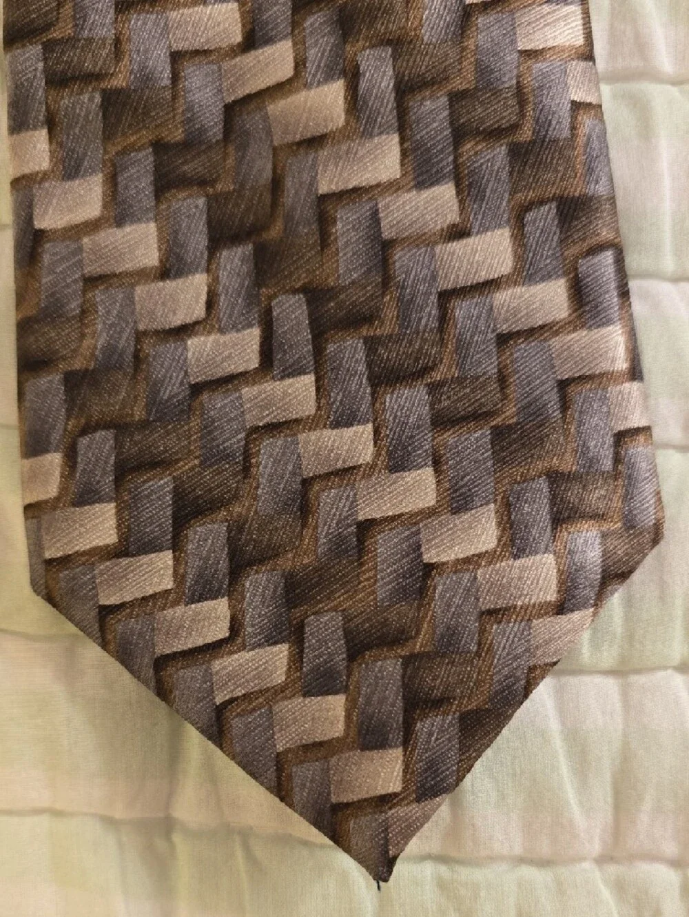 CARLOS DeVENEZIA Silk Handmade Brown Geometric Pattern Men's Tie 59 Inches Long